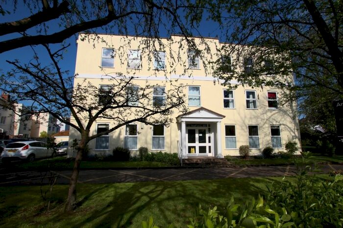 2 Bedroom Flat To Rent In Tresmere, Pittville Circus, Pittville, Cheltenham GL52