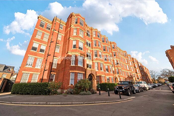 1 Bedroom Flat To Rent In Sutton Court, Fauconberg Road, London, W4