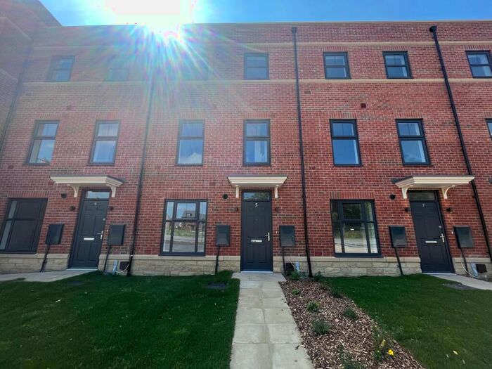 2 Bedroom Terraced House To Rent In Acacia Terrace, Seacroft, Leeds, LS14