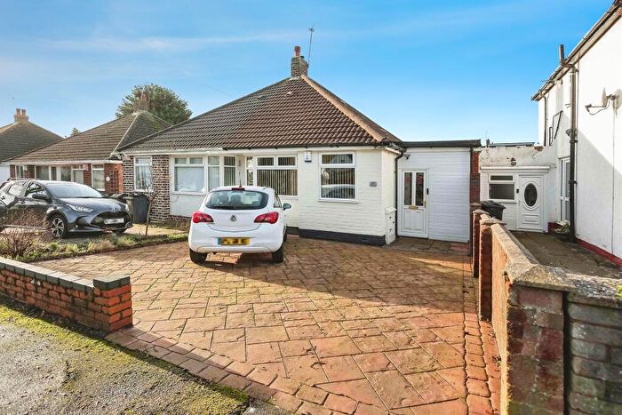 2 Bedroom Semi-Detached Bungalow For Sale In Chorley Avenue, Birmingham, B34