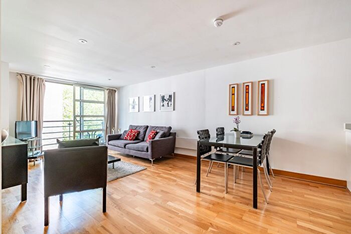 2 Bedroom Flat For Sale In Page Street, London, SW1P
