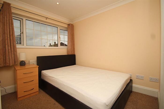 Property To Rent In Malvern Way, Hemel Hempstead, HP2