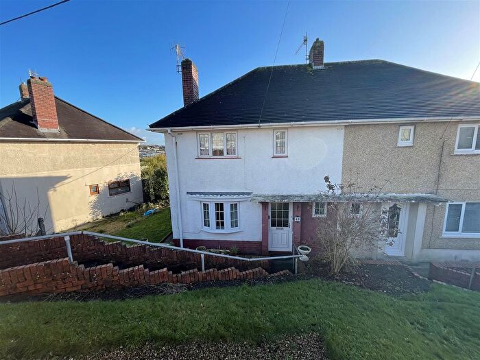 2 Bedroom Semi Detached House For Sale In Maes Yr Haf, Llanelli, SA15