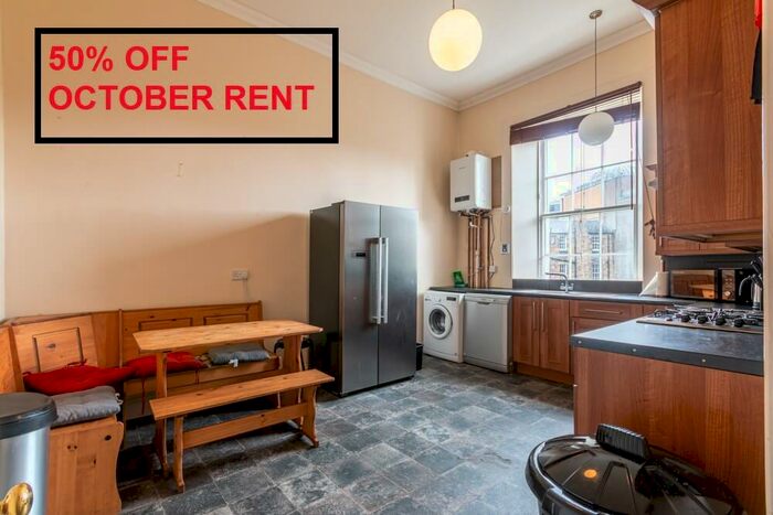 4 Bedroom Flat To Rent In L &#; Cambridge Street, Edinburgh, EH1