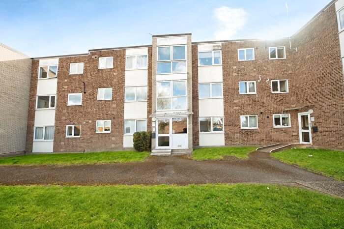 2 Bedroom Flat For Sale In Chaplaincy Gardens, The Stuarts, Hornchurch, Essex, RM11
