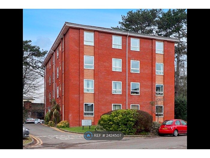 2 Bedroom Flat To Rent In Old Station Road, Cheltenham, GL53