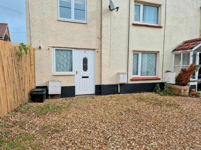 2 Bedroom Property To Rent In Water Lane, Tiverton, EX16