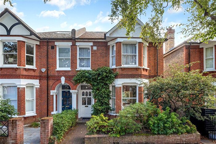 4 Bedroom Semi-Detached House For Sale In Norman Avenue, St Margarets, TW1