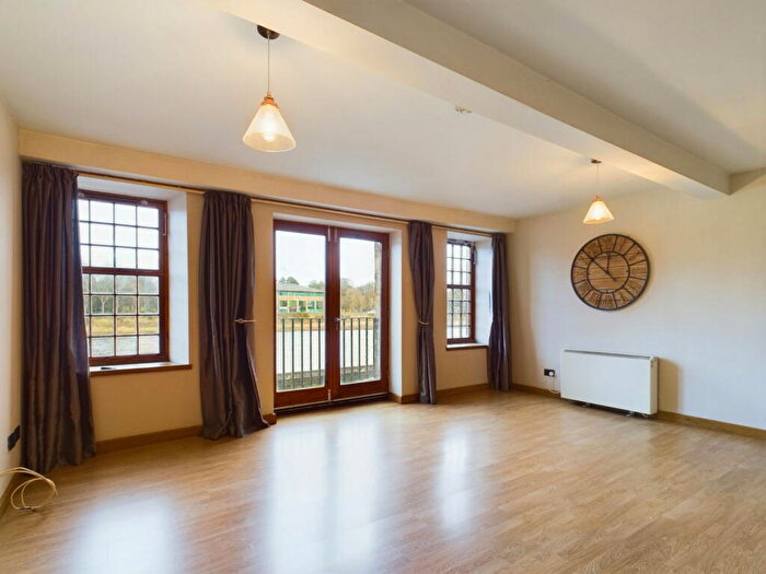 2 Bedroom Apartment To Rent In Flat Riverside Lofts, - St Georges Quay Lancaster, Lancashire, LA1
