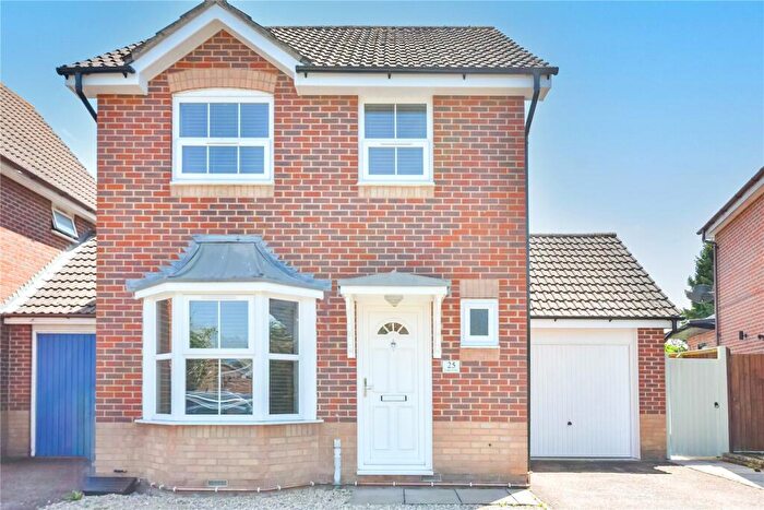 3 Bedroom Detached House To Rent In Longford Way, Didcot, Oxfordshire, OX11