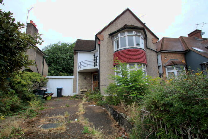3 Bedroom House To Rent In Duppas Hill Terrace, CR0