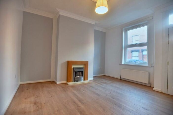 2 Bedroom Terraced House To Rent In Stanley View, Leeds, LS12