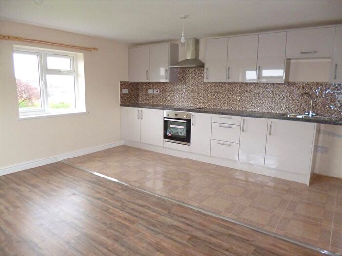 2 Bedroom Flat To Rent In Willowfield Drive, Kidderminster, DY11