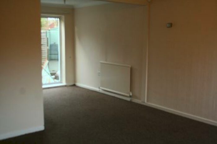 3 Bedroom Semi-Detached House To Rent In Salters Close, Gosforth, Newcastle Upon Tyne, NE3