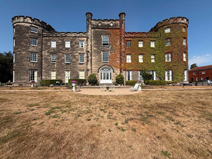 2 Bedroom Flat To Rent In Bretby, Bretby Hall, DE15