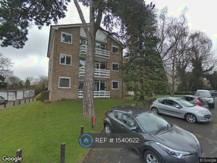 1 Bedroom Flat To Rent In Upton Lodge Close, Bushey, WD23