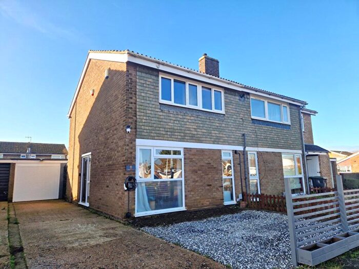 3 Bedroom Semi Detached House For Sale In Alfred Cope Road, Sandy, SG19