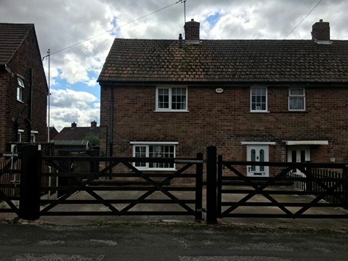 2 Bedroom Semi-Detached House To Rent In Chestnut Drive, Shirebrook, Mansfield, Derbyshire, NG20