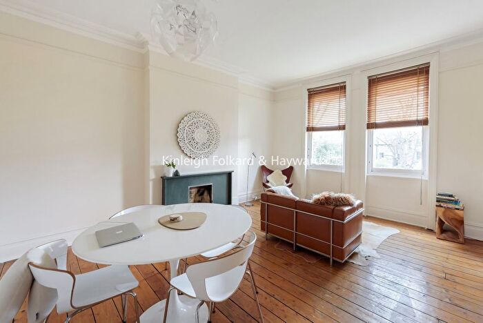2 Bedroom Flat To Rent In Lambolle Road, Belsize Park, London, NW3