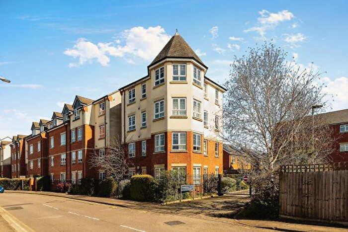 2 Bedroom Flat To Rent In Turberville Place, Warwick, CV34