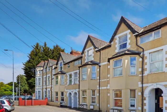 1 Bedroom Flat To Rent In Ely Road, Llandaff, Cardiff, CF5