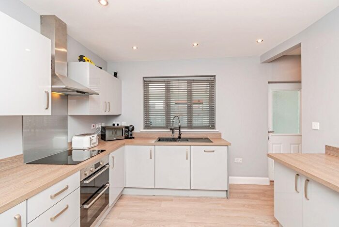3 Bedroom Detached House For Sale In Hatherton Street, Cheslyn Hay, Walsall, Staffordshire, WS6