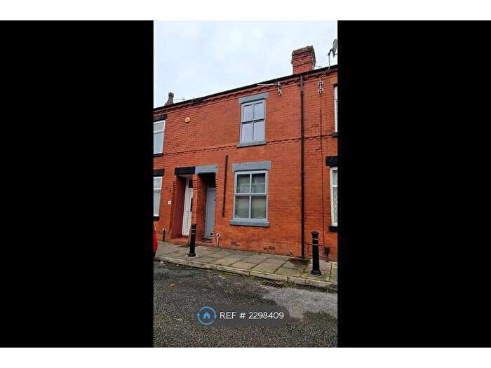 2 Bedroom Terraced House To Rent In Claremont Street, Failsworth, Manchester, M35