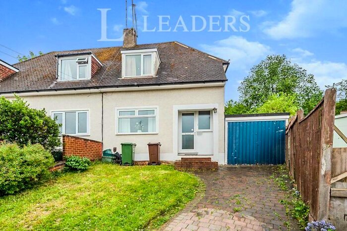 2 Bedroom Semi-Detached House To Rent In Orchard Close, St.Albans, AL1