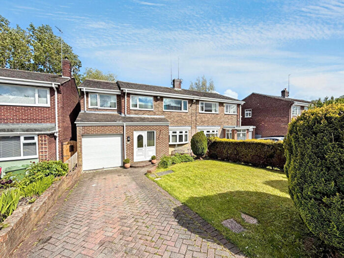 5 Bedroom Semi-Detached House For Sale In Alder Close, Hetton-le-Hole, Houghton Le Spring, Tyne And Wear, DH5