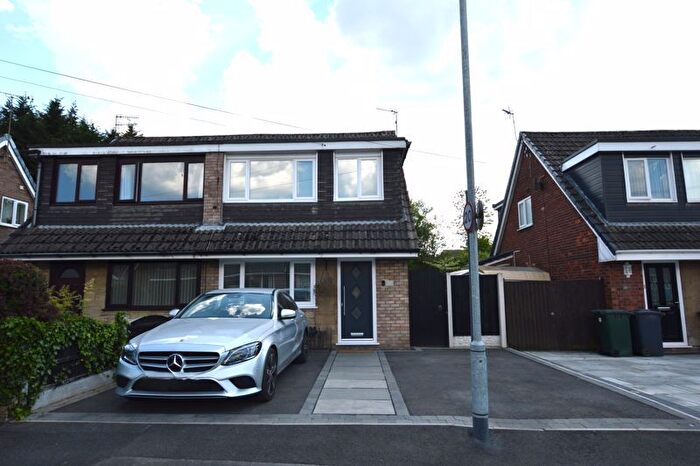 3 Bedroom Property For Sale In Fairhurst Drive, Parbold, WN8