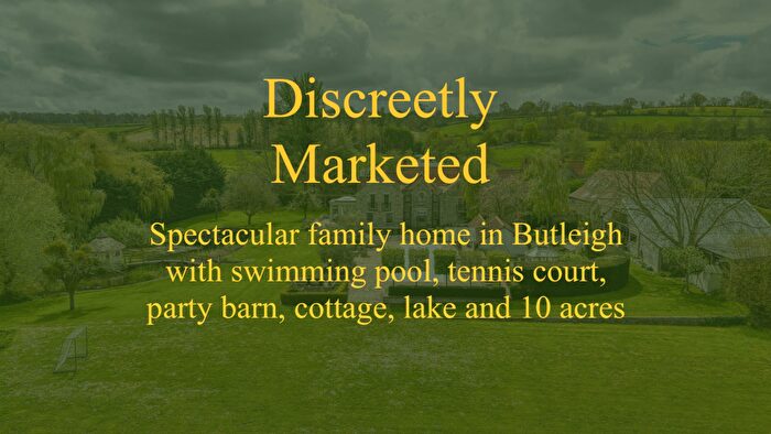 6 Bedroom Detached House For Sale In Spectacular House On Edge Of Village, BA6