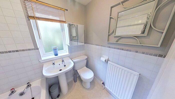 1 Bedroom Flat To Rent In Woodstock Road, Aberdeen, AB15