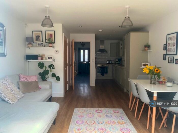 3 Bedroom Terraced House To Rent In Ashley Down Road, Bristol, BS7