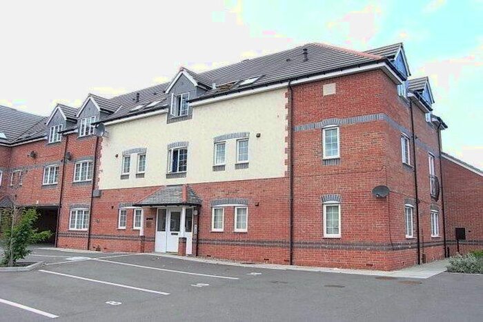 2 Bedroom Flat To Rent In Lichfield Road, Walsall, WS4