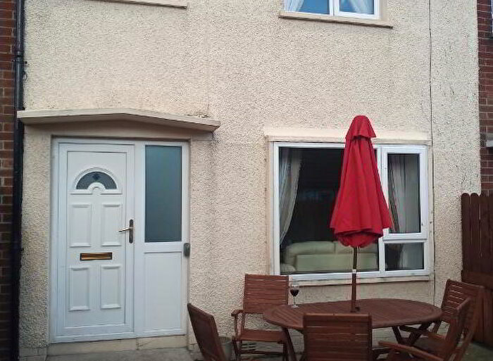 3 Bedroom Mid Terraced House For Sale In Ballaghbeg Park, Newcastle, BT33