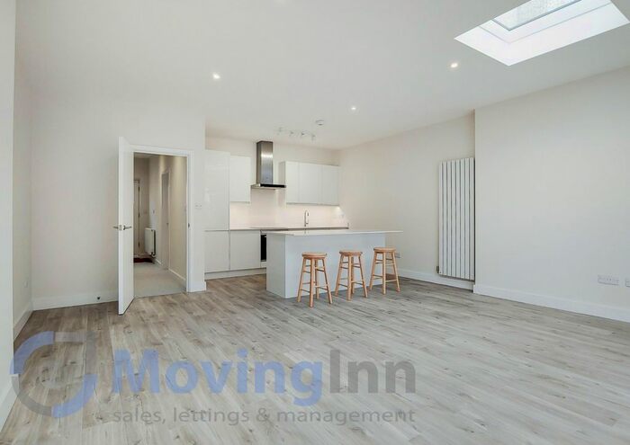 4 Bedroom Terraced House To Rent In Canmore Gardens, Streatham Common, SW16
