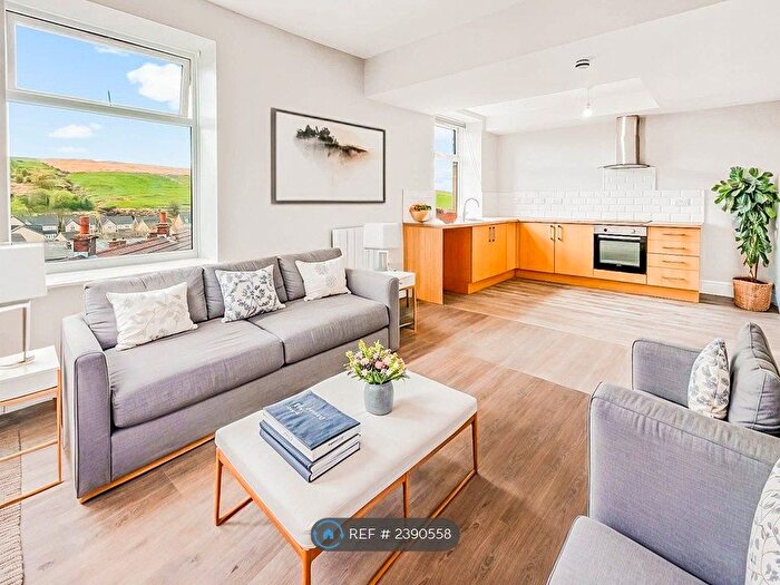 1 Bedroom Flat To Rent In Rochdale Road, Bacup, OL13