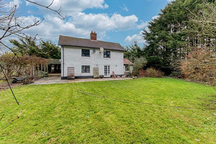 3 Bedroom Detached House For Sale In Southburgh, Thetford, IP25