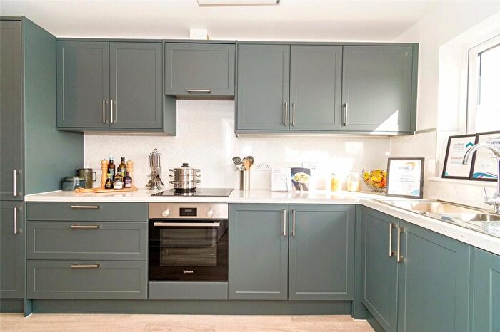3 Bedroom Terraced House For Sale In Searle Drive, Gosport, Hampshire, PO12