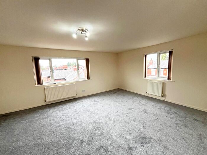 1 Bedroom House To Rent In Hatton Street, Macclesfield, Cheshire, SK11