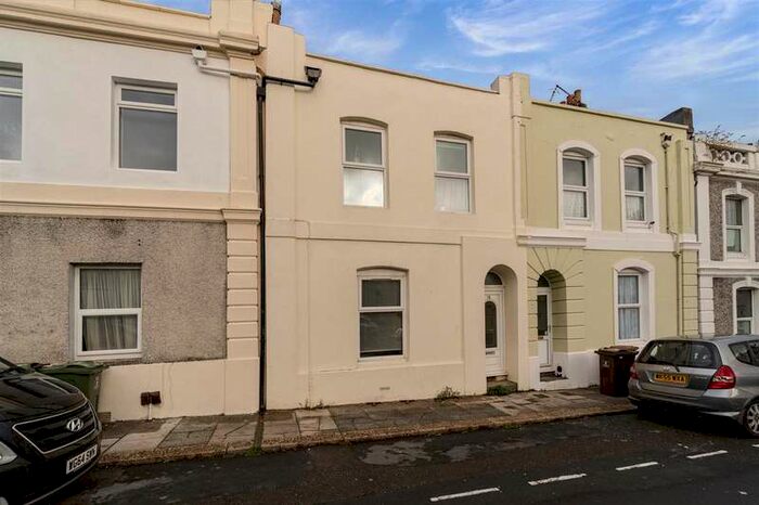 2 Bedroom Flat To Rent In Penrose Street, Plymouth, PL1