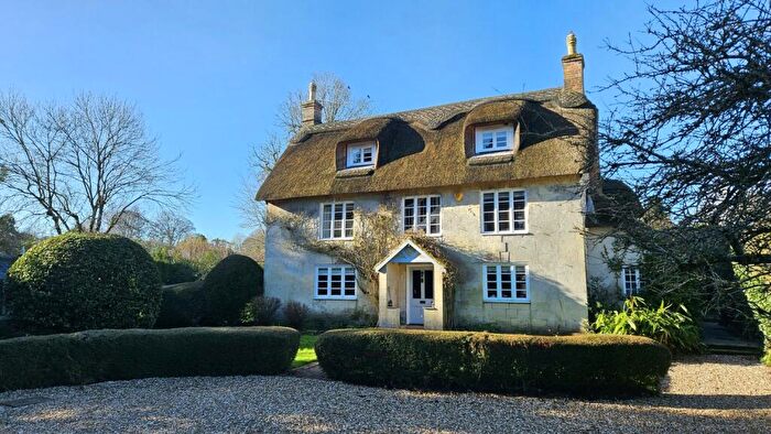 5 Bedroom Cottage To Rent In Sutton Waldron, Blandford Forum, Dorset, DT11