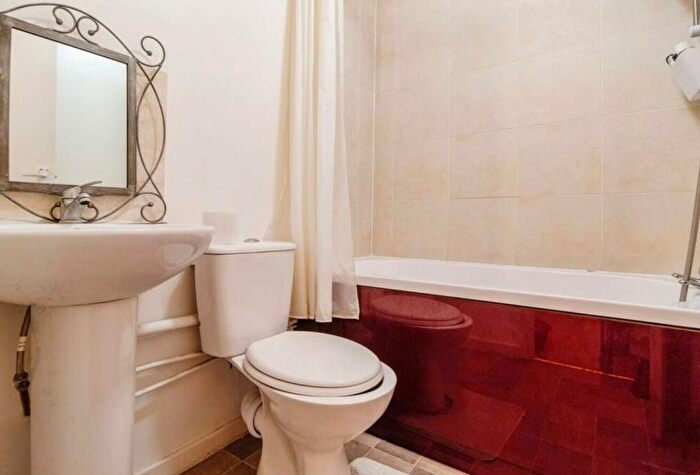1 Bedroom Studio To Rent In Teviot Avenue, Aveley, South Ockendon, RM15
