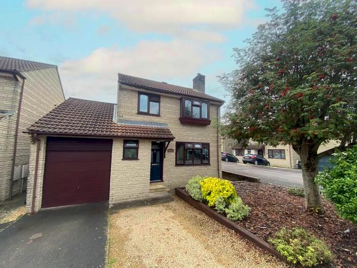 3 Bedroom Detached House For Sale In Chapel Close, Keinton Mandeville, Somerton, TA11