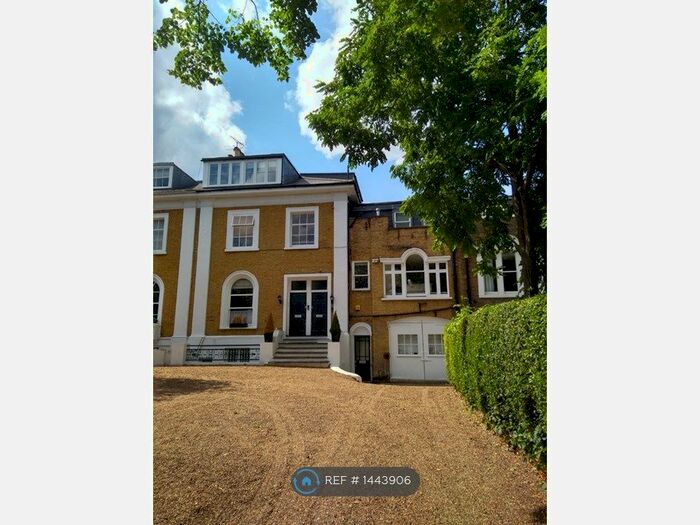 1 Bedroom Flat To Rent In E, London, SW13