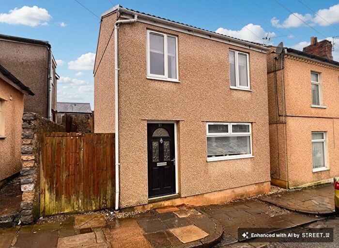 3 Bedroom Detached House For Sale In Main Street, Barry, CF63