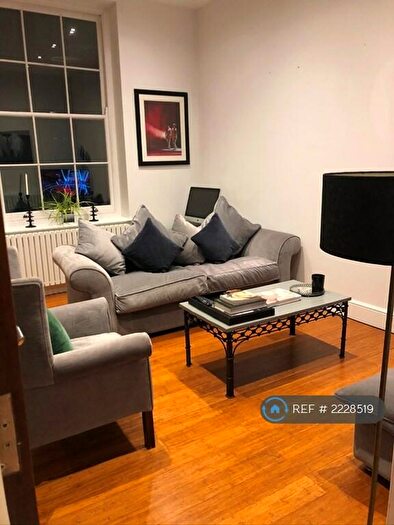 1 Bedroom Flat To Rent In Axminster Road, London, N7