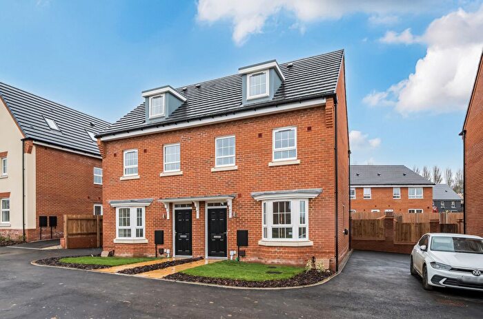 3 Bedroom Semi-Detached House To Rent In Arvid Close, Aylesford, ME20