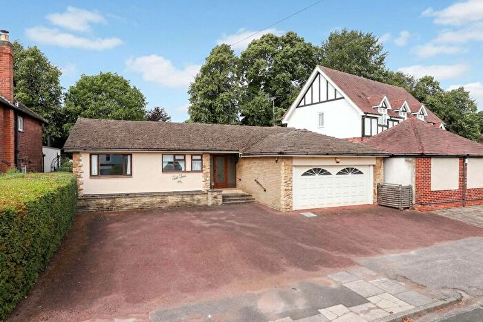 3 Bedroom Detached Bungalow For Sale In Bramcote Drive West, Beeston, NG9