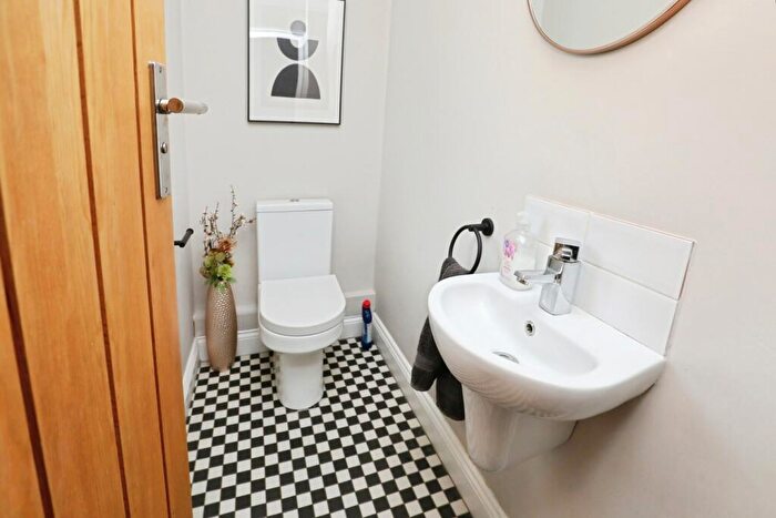 4 Bedroom Detached House For Sale In High Green, Brooke, Norwich, Norfolk, NR15